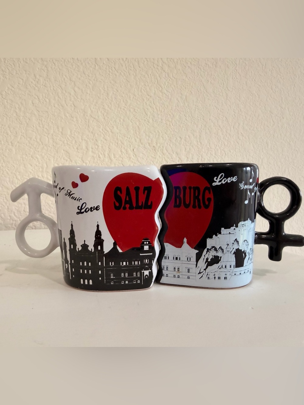 Love Interlocking Hearts Salzburg Ceramic Mug Set of 2 - Picture 2 of 6